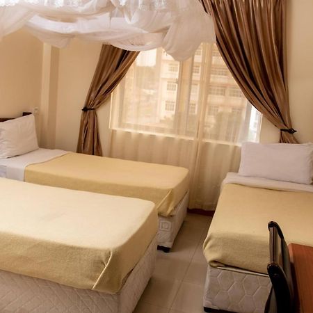 Briston Hotel Аруша Экстерьер фото